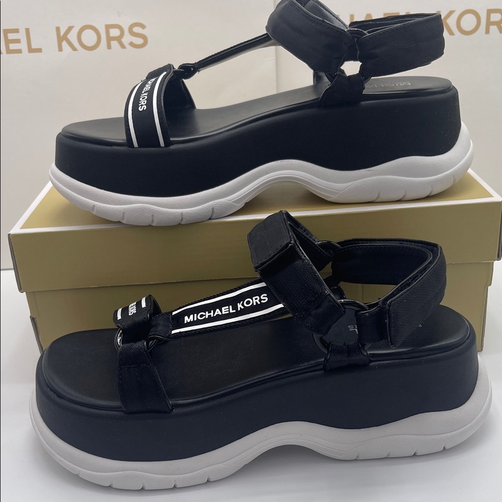 MICHAEL KORS Katrina Nylon Sport Platform Sandals 
Black
New